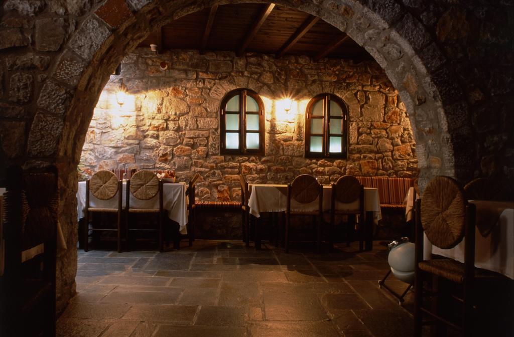 Tsitsiris Castle Hotel Stavrion ภายนอก รูปภาพ