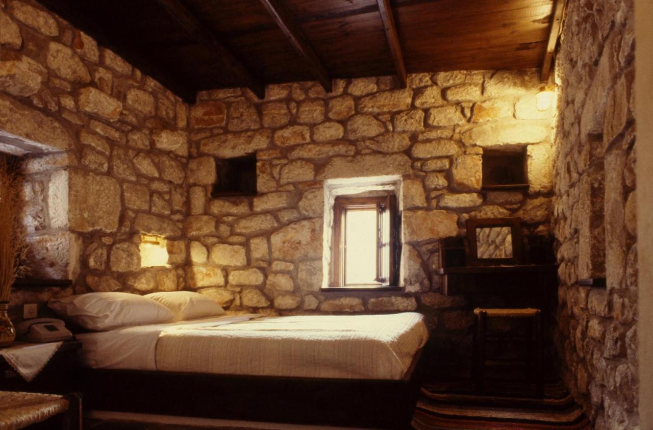 Tsitsiris Castle Hotel Stavrion ภายนอก รูปภาพ